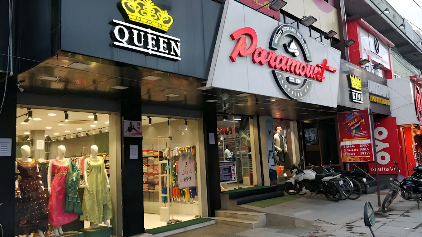 Paramount Clothing - Mogappair